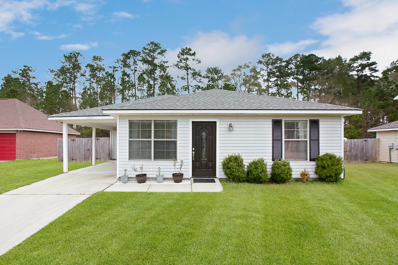 12867 Hazelwood  Dr